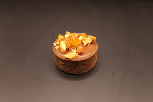 Chocolate & Caramel Praline Tart Mini