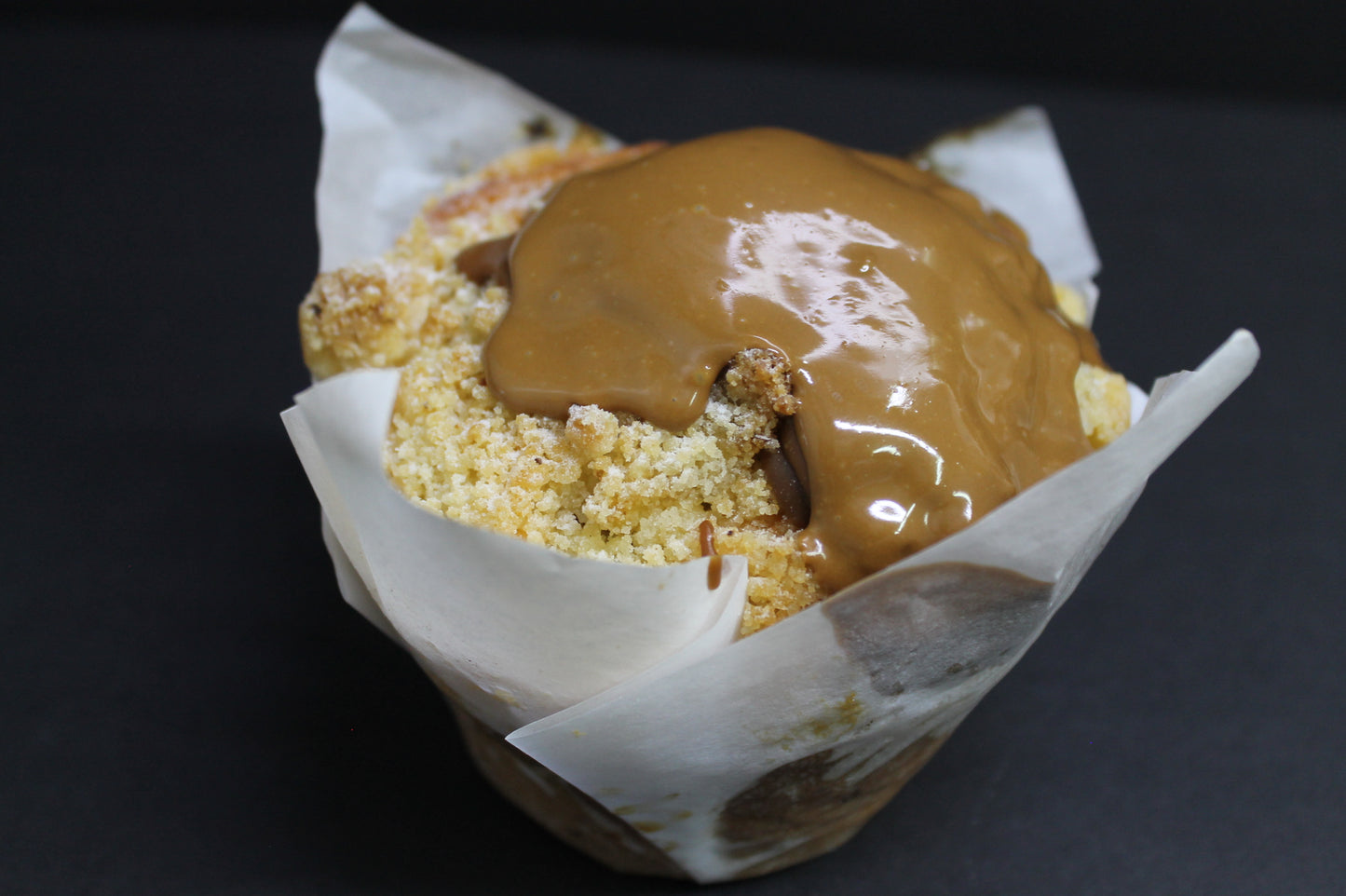 Caramel Apple Crumble Muffin Large