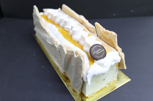 Passionfruit Pavlova Gelato Log