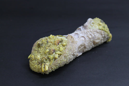 Gelato Cannoli Pistachio