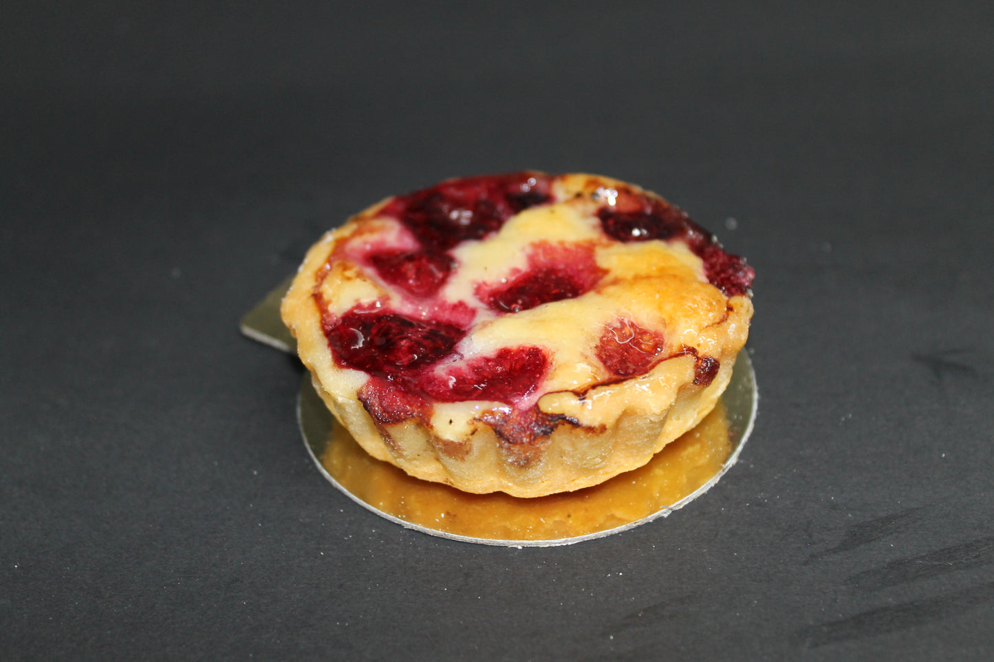 Raspberry & Almond Frangipane Tart Small